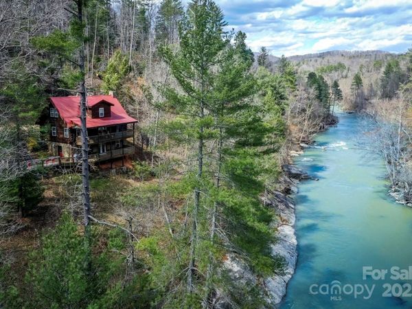 351 Chickadee Avenue, Lake Lure, NC 28746