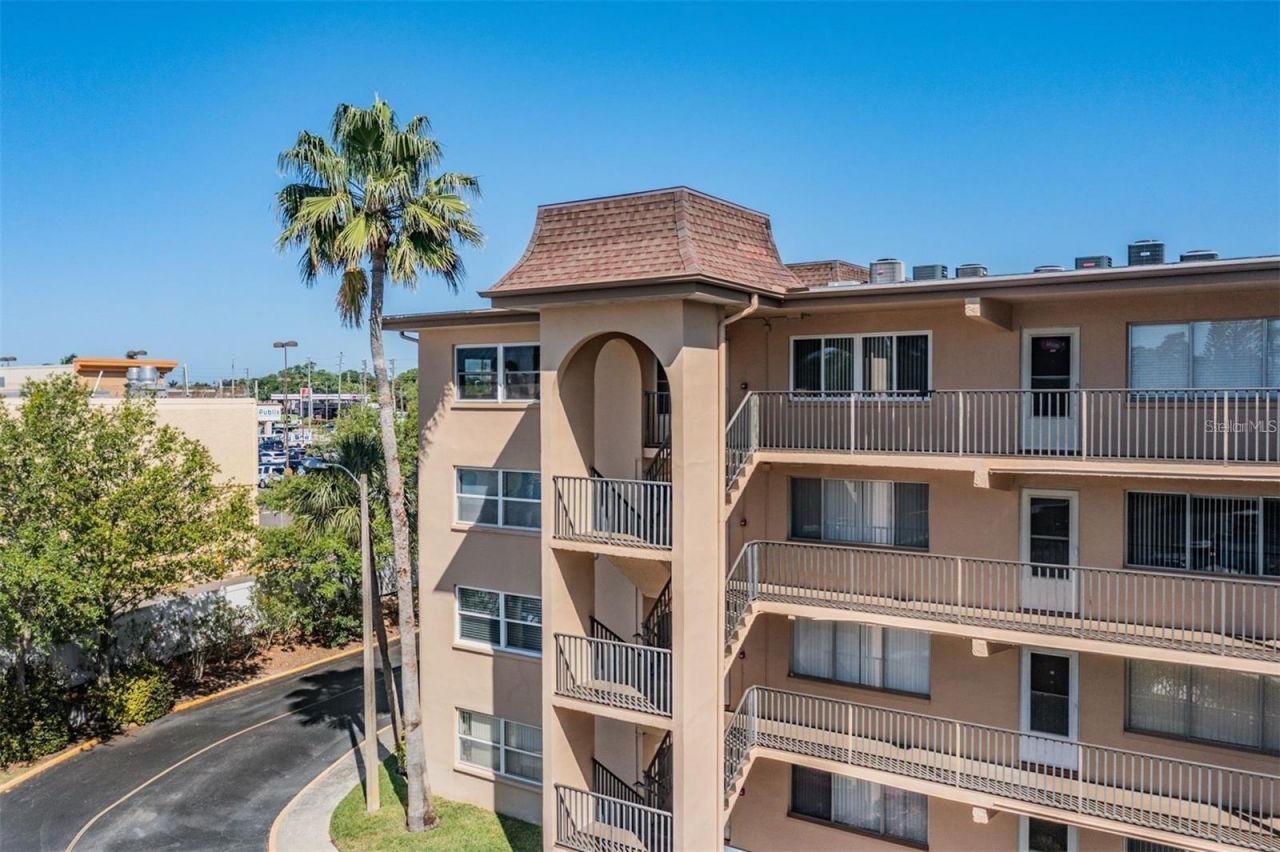 2525 West Bay Drive, Unit B44, Belleair Bluffs, FL 33770 Photo