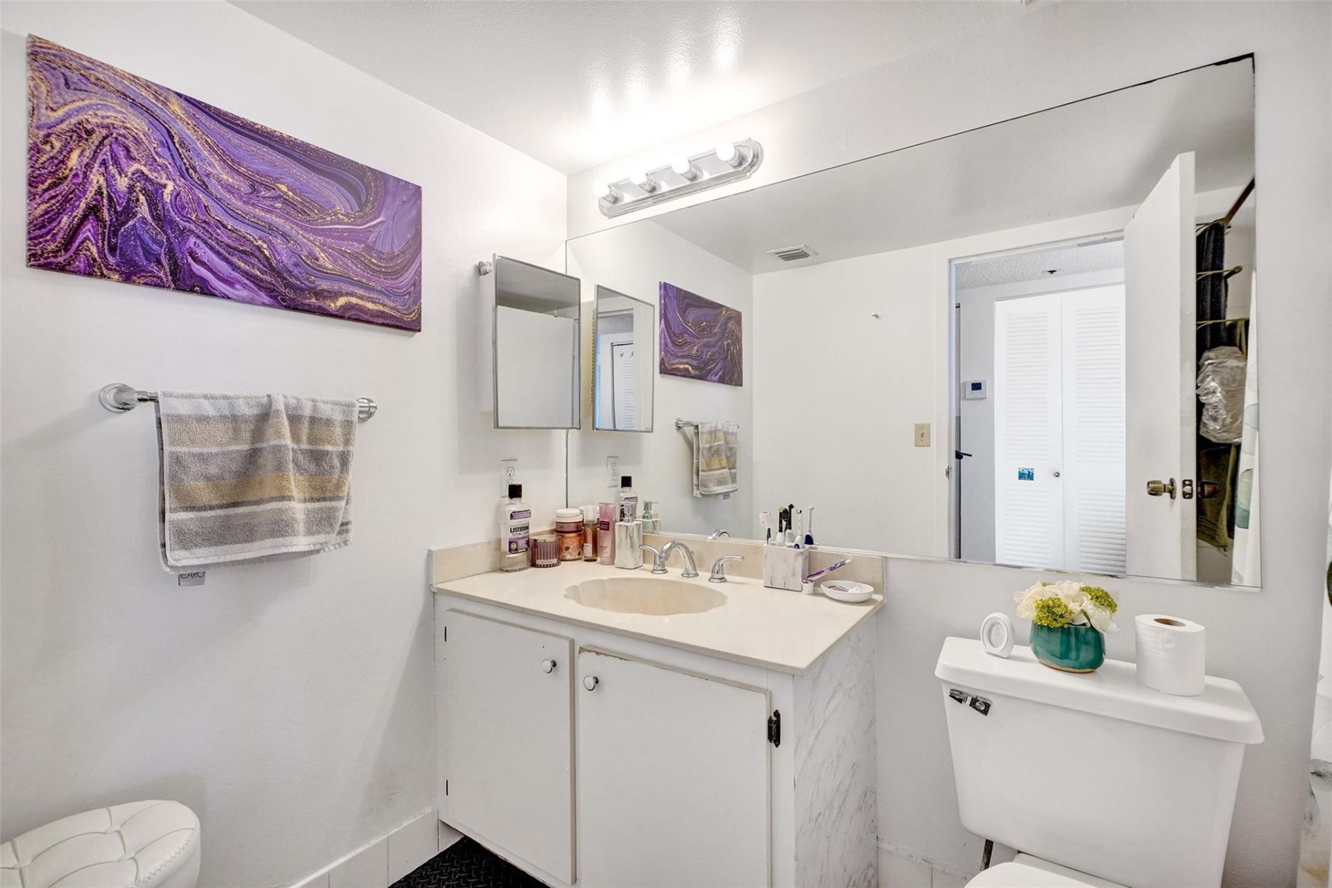 7601 E Treasure Drive, Unit 617, North Bay Village, FL 33141 Photo