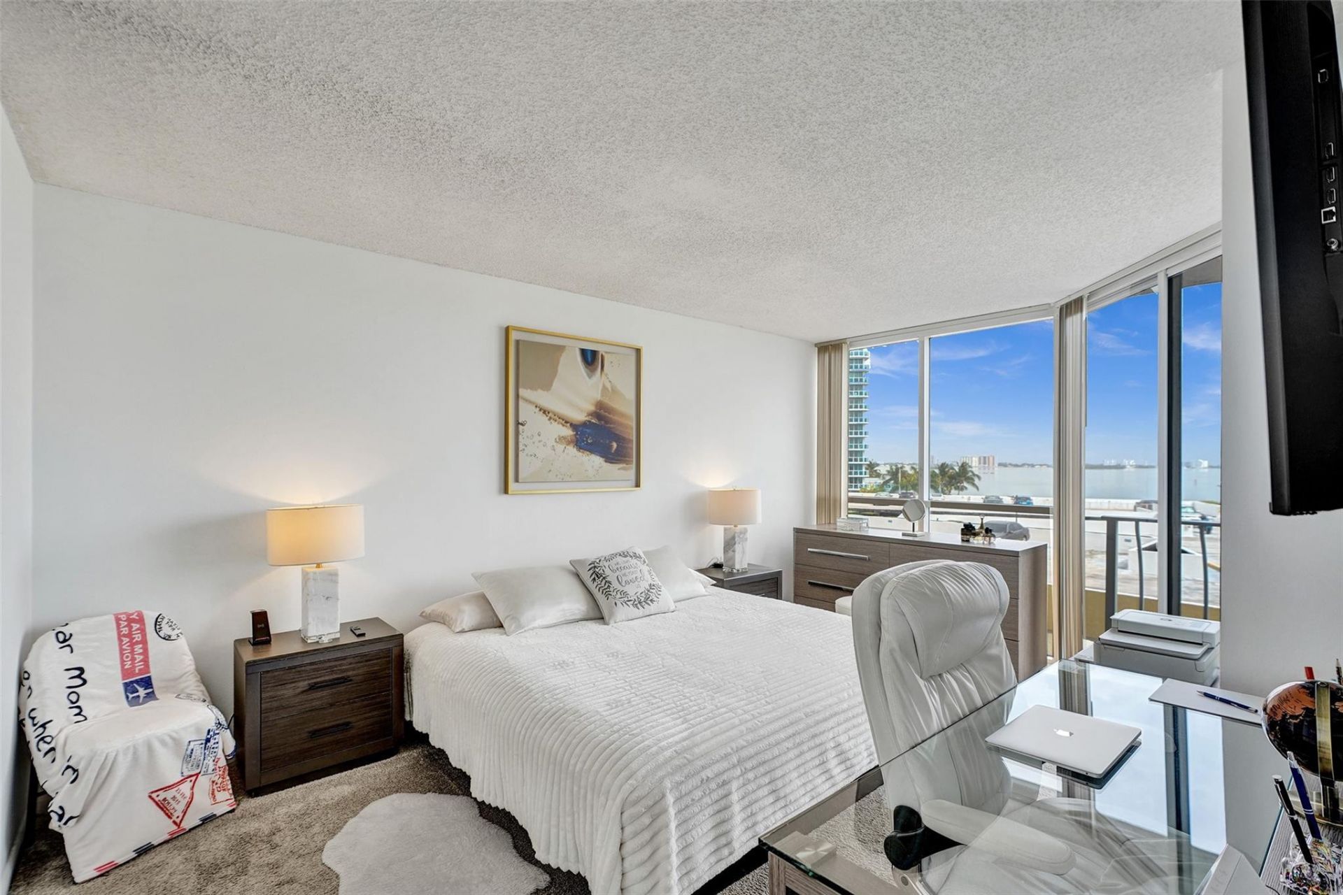 7601 E Treasure Drive, Unit 617, North Bay Village, FL 33141 Photo