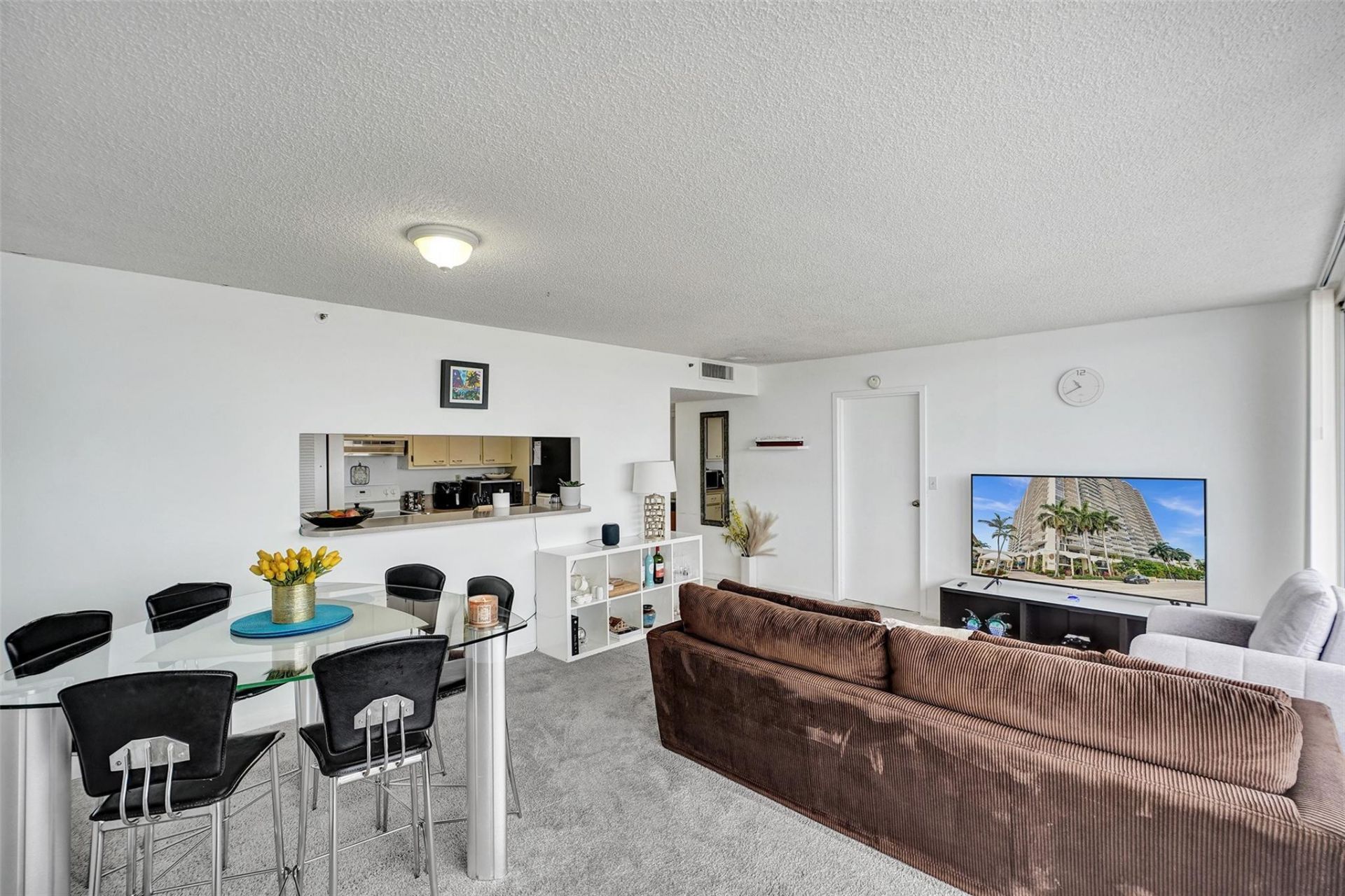 7601 E Treasure Drive, Unit 617, North Bay Village, FL 33141 Photo