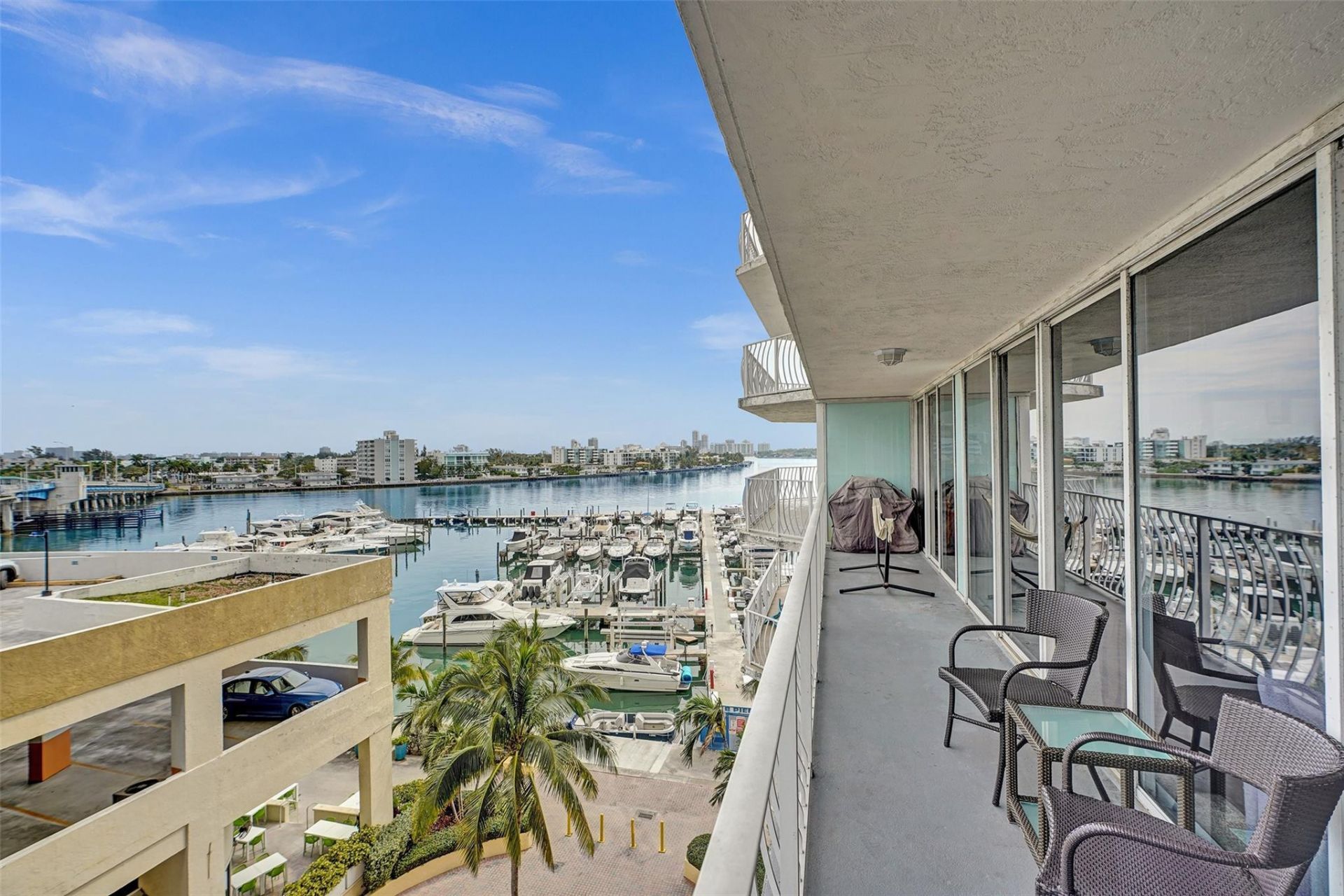 7601 E Treasure Drive, Unit 617, North Bay Village, FL 33141 Photo