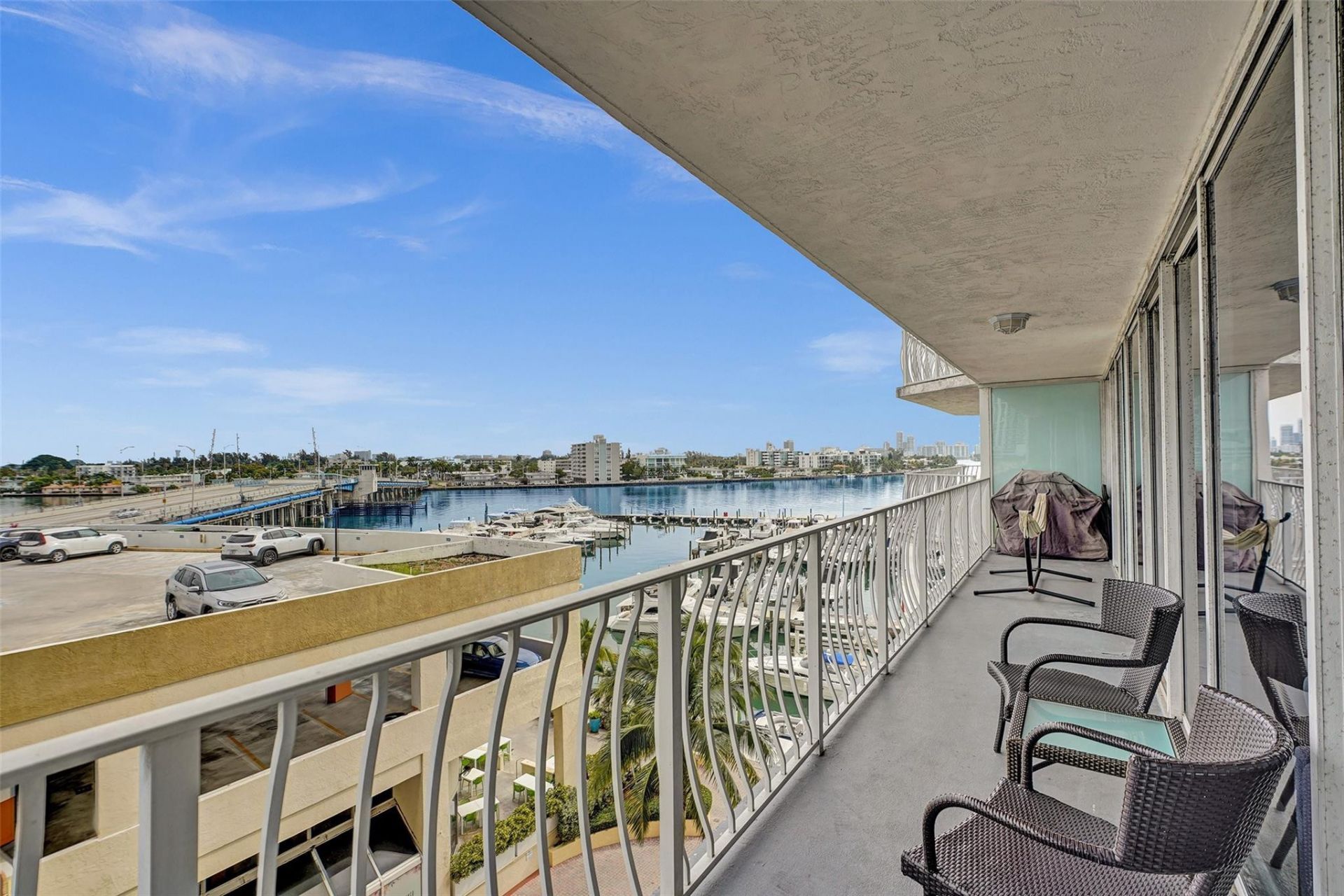 7601 E Treasure Drive, Unit 617, North Bay Village, FL 33141 Photo