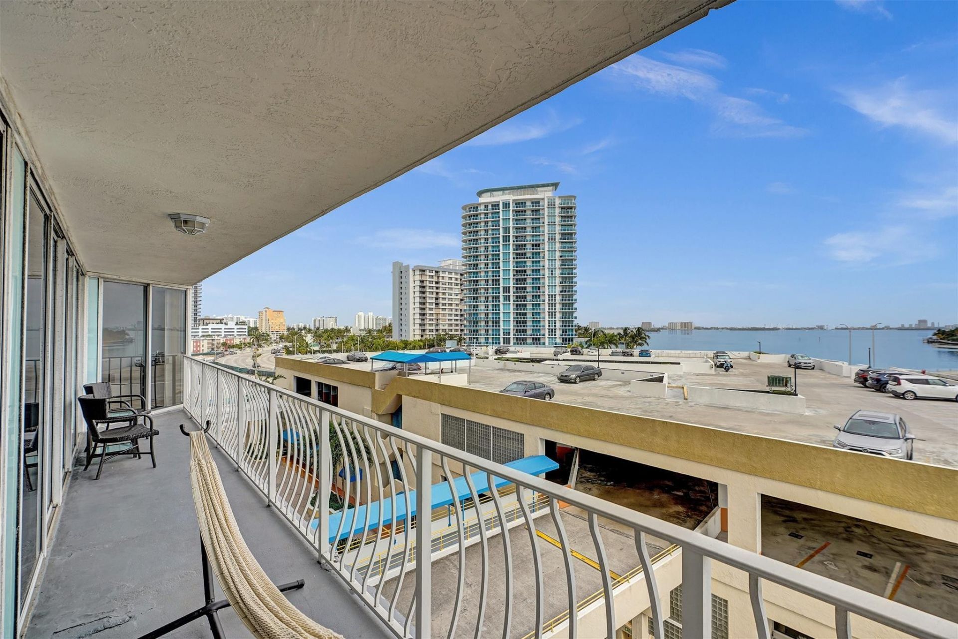 7601 E Treasure Drive, Unit 617, North Bay Village, FL 33141 Photo
