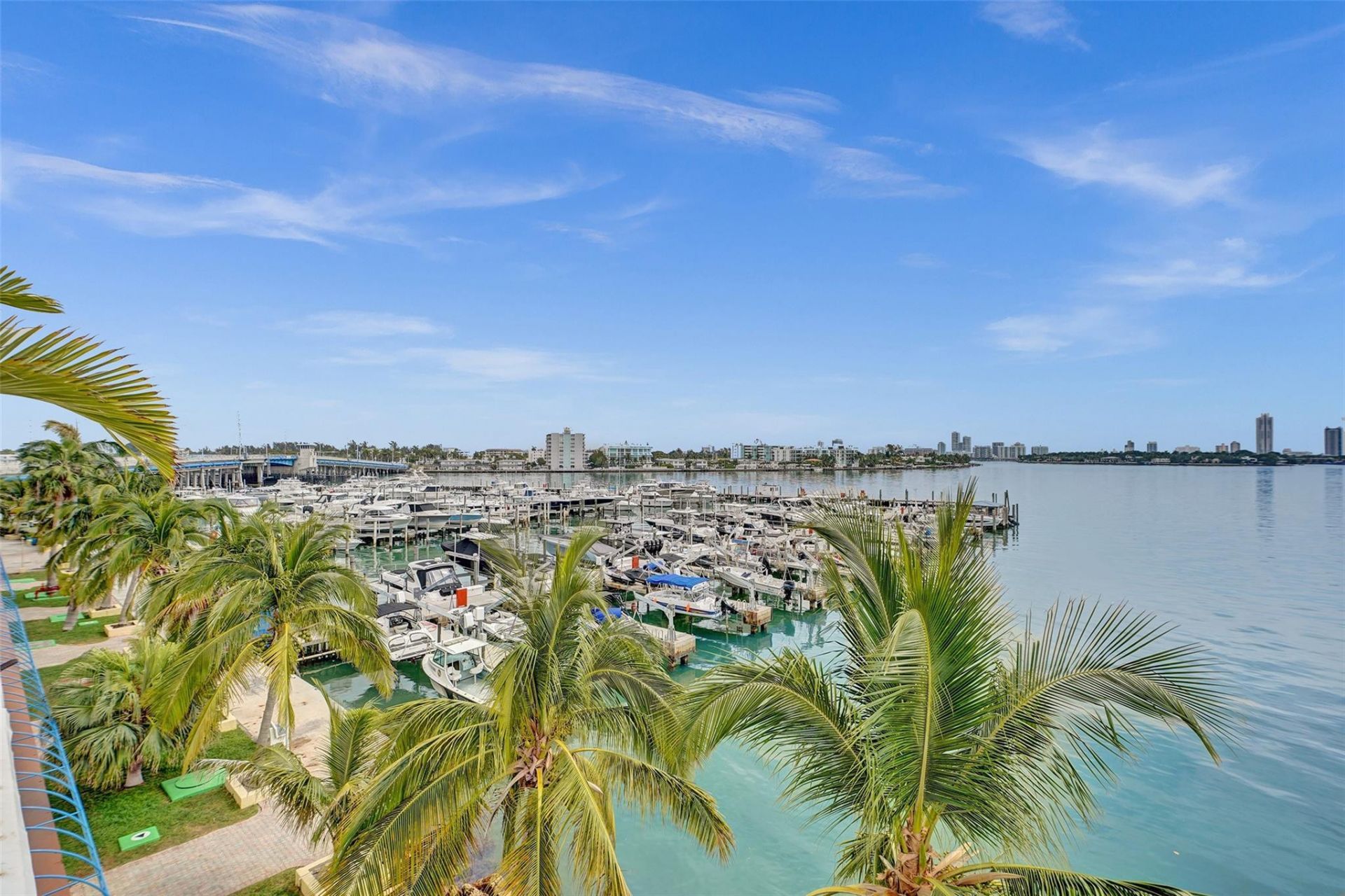 7601 E Treasure Drive, Unit 617, North Bay Village, FL 33141 Photo