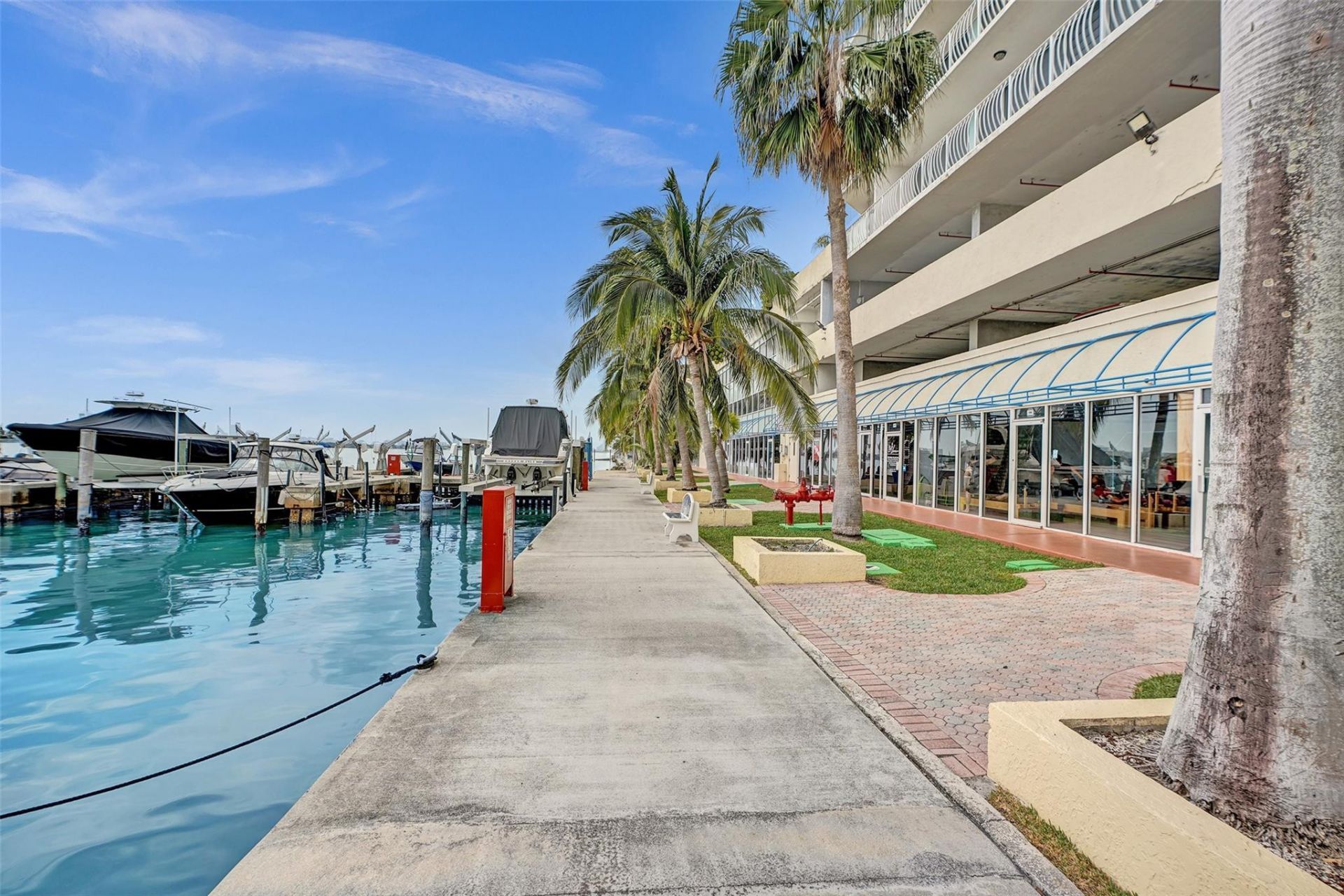 7601 E Treasure Drive, Unit 617, North Bay Village, FL 33141 Photo