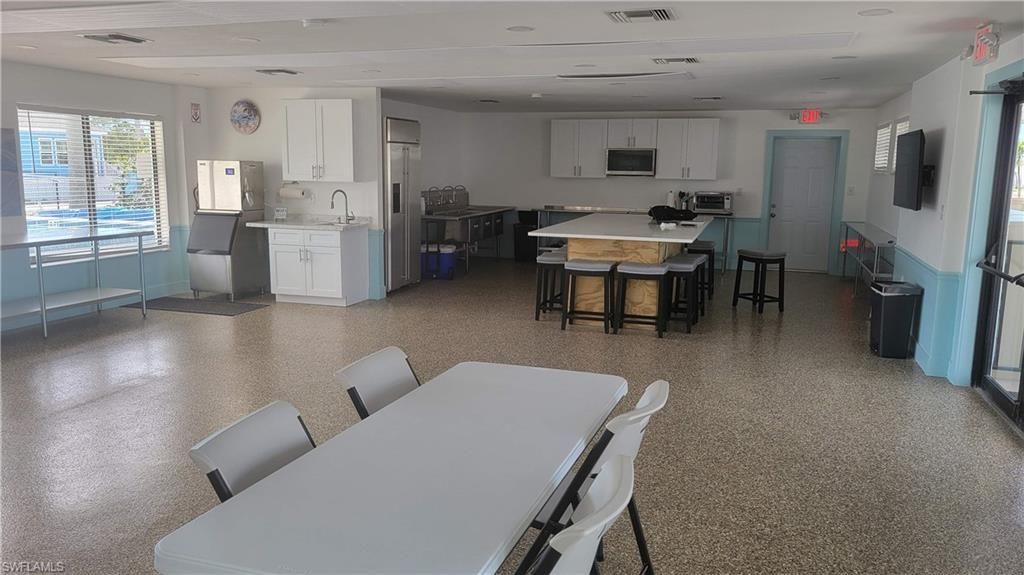 83 Blackbeard Way, Fort Myers Beach, FL 33931 Photo