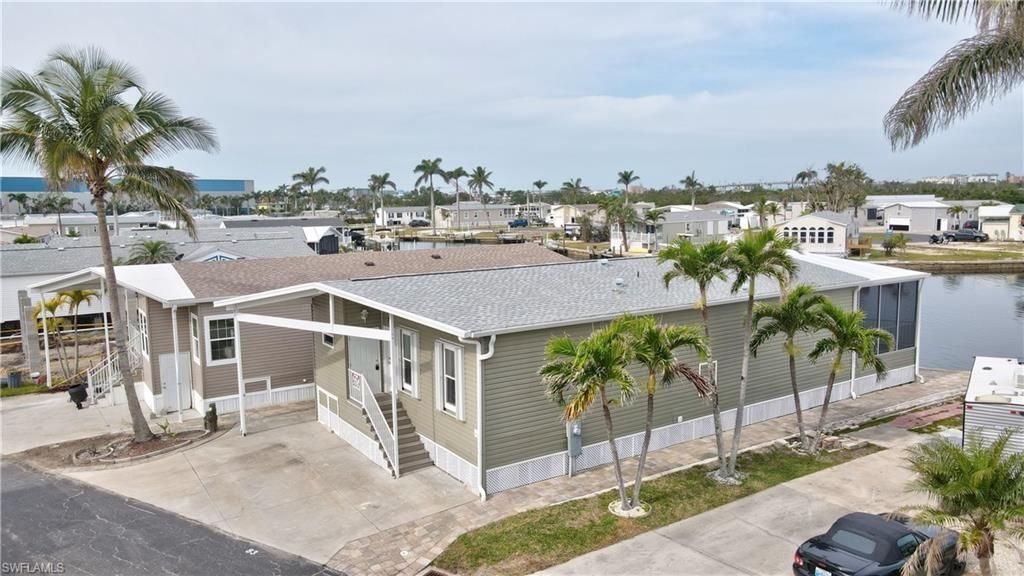 83 Blackbeard Way, Fort Myers Beach, FL 33931 Photo