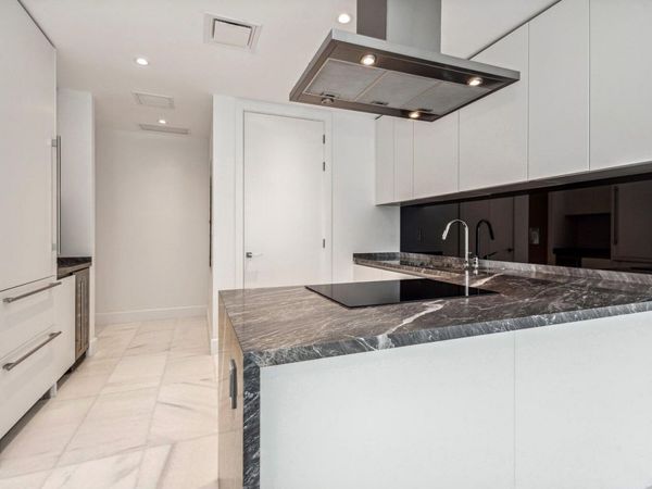 700 NE 26th Terrace, Unit 2104, Miami, FL 33137