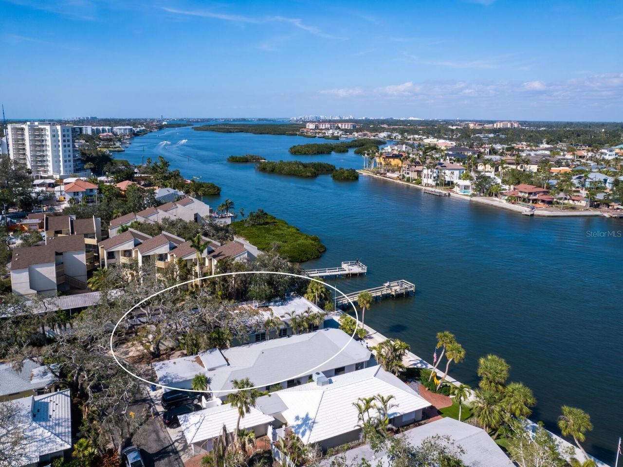 1374 Moonmist Drive, Unit B1, Sarasota, FL 34242 Photo