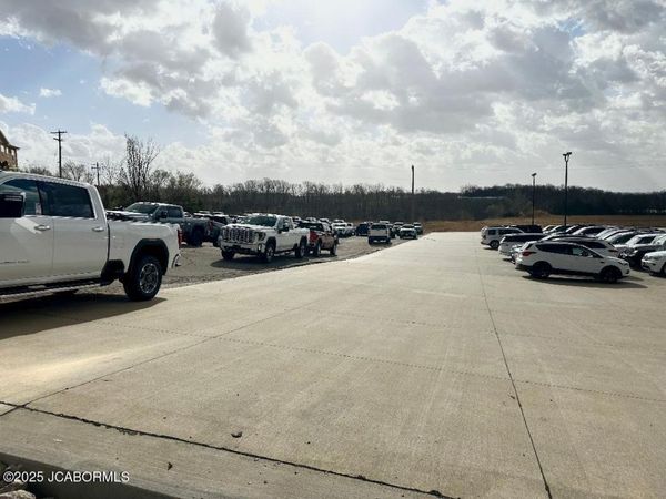 2001 CHRISTY DRIVE, Jefferson City, MO 65101