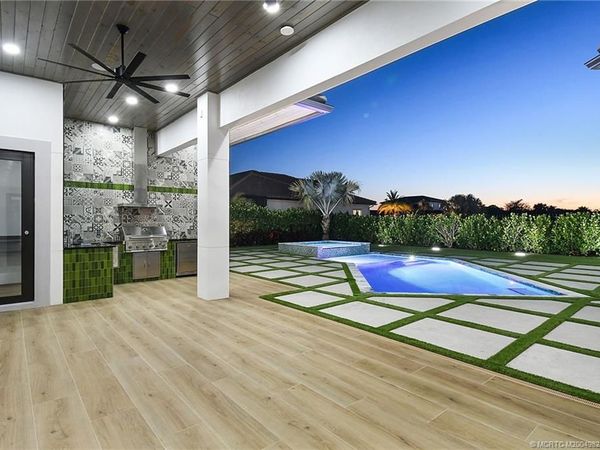 179 SE Via Terra Bella, Port St Lucie, FL 34952