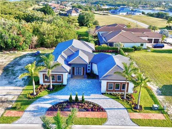 179 SE Via Terra Bella, Port St Lucie, FL 34952