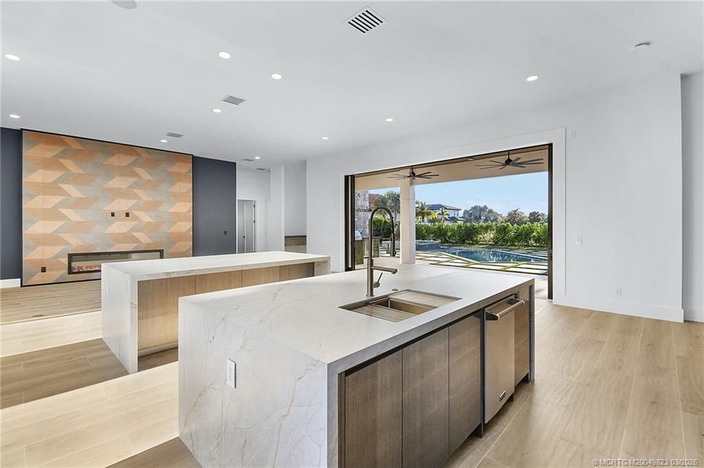 179 SE Via Terra Bella, Port Saint Lucie, FL 34952 Photo