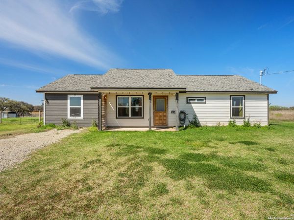 1777 Ernst, Pleasanton, TX 78064