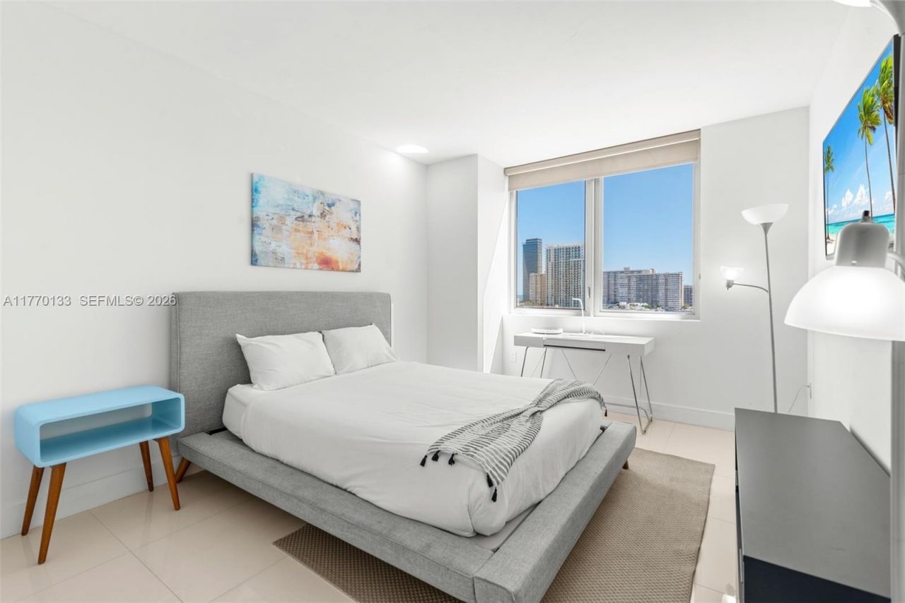 2600 E Hallandale Beach Blvd, Unit T1001, Hallandale Beach, FL 33009 Photo