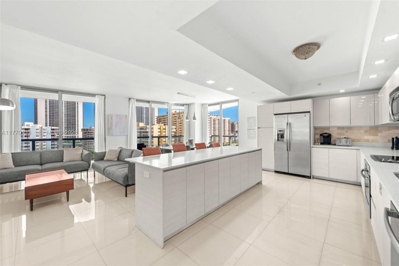 2600 E Hallandale Beach Blvd, Unit T1001, Hallandale Beach, FL 33009 Photo