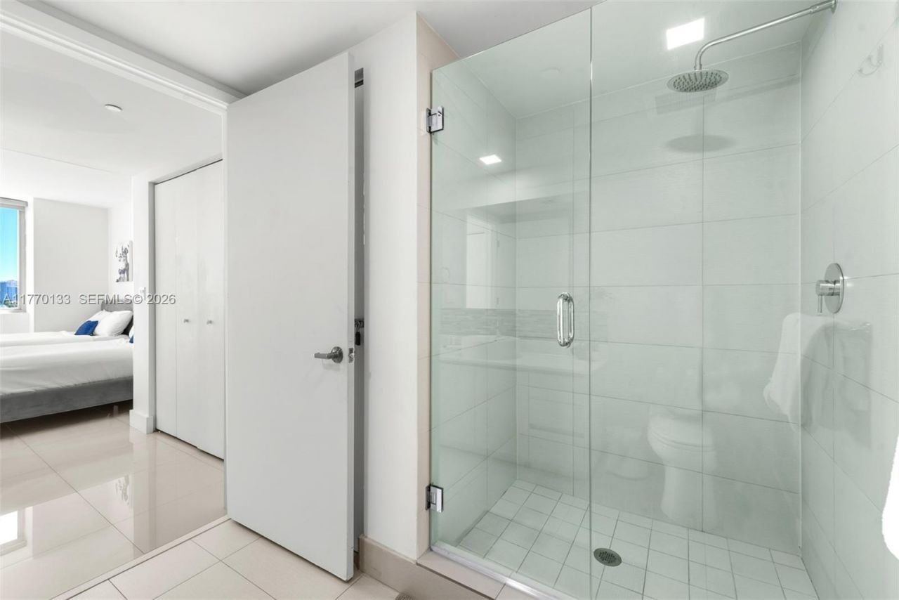 2600 E Hallandale Beach Blvd, Unit T1001, Hallandale Beach, FL 33009 Photo