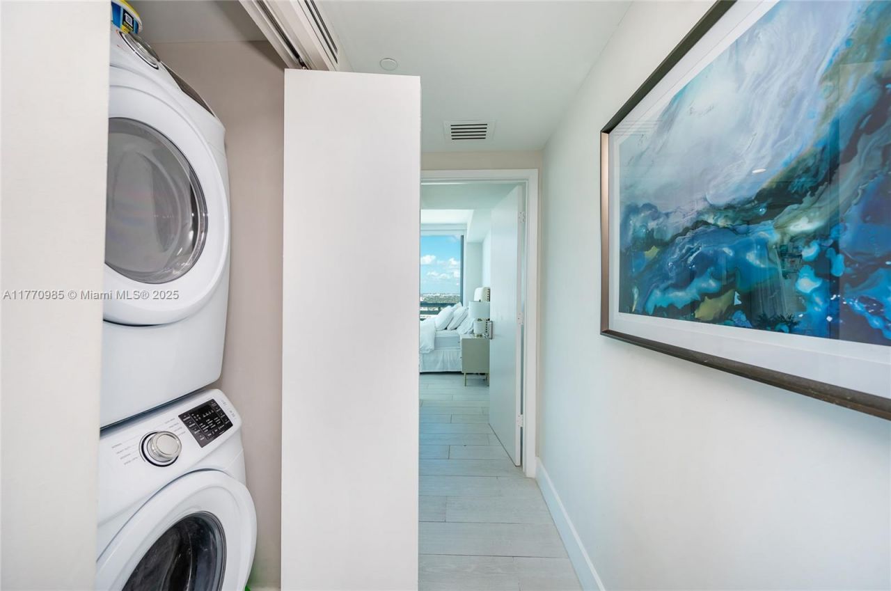 460 NE 28th St, Unit 3208, Miami, FL 33137 Photo