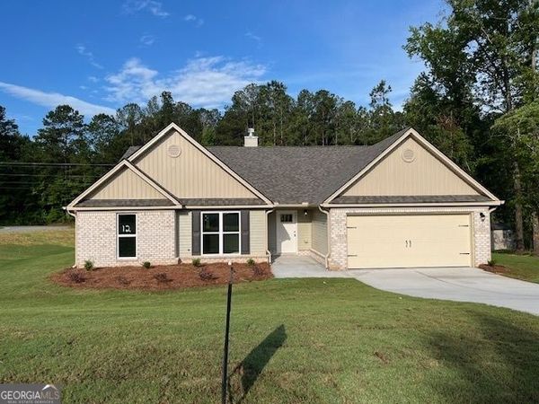 398 Riley Circle, Milledgeville, GA 31061