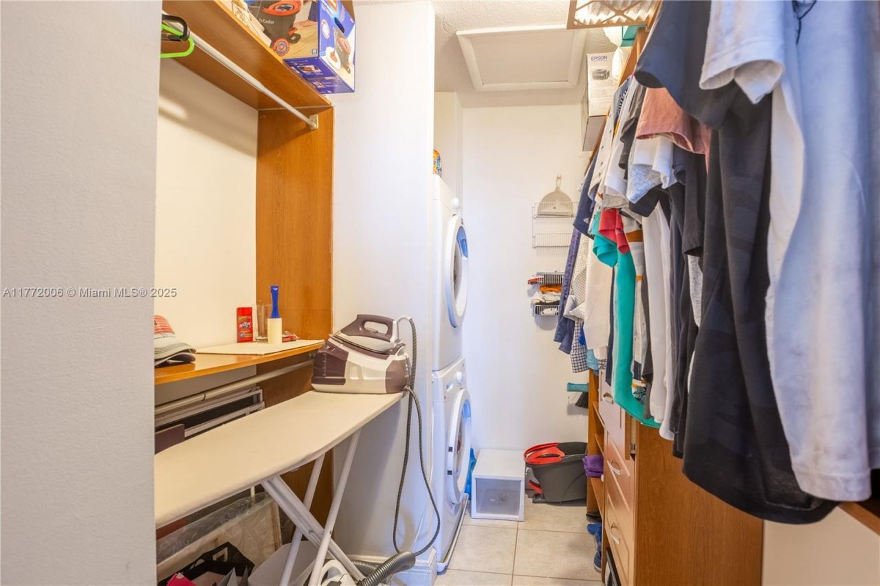 3725 S Ocean Dr, Unit PH18, Hollywood, FL 33019 Photo