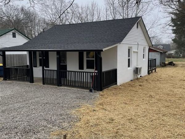 131 E Smith Avenue, Adairville, KY 42202