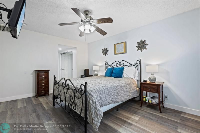 10123 Sunrise Lakes Boulevard, Unit 307, Sunrise, FL 33322 Photo