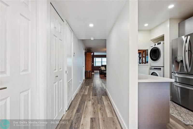 10123 Sunrise Lakes Boulevard, Unit 307, Sunrise, FL 33322 Photo