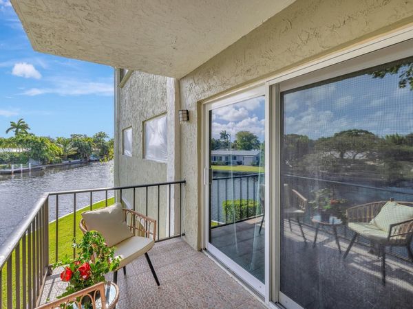 3004 NE 5th Terrace, Unit 208-C, Wilton Manors, FL 33334