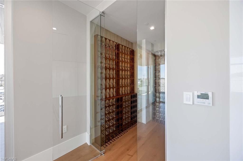 1165 8th St S, Unit 201, Naples, FL 34102 Photo