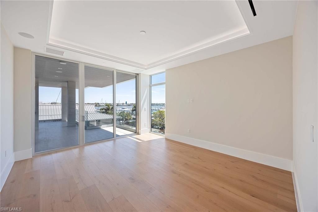 1165 8th St S, Unit 201, Naples, FL 34102 Photo