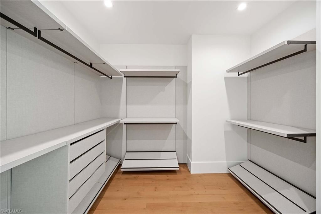 1165 8th St S, Unit 201, Naples, FL 34102 Photo