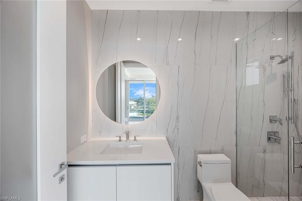 1165 8th St S, Unit 201, Naples, FL 34102 Photo