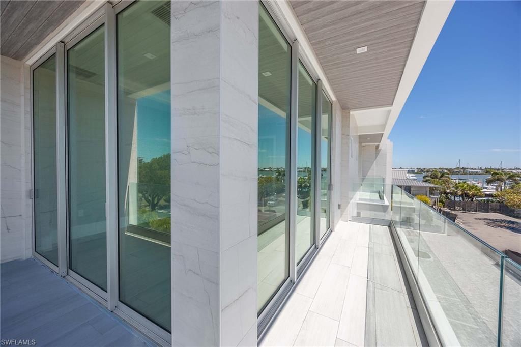 1165 8th St S, Unit 201, Naples, FL 34102 Photo