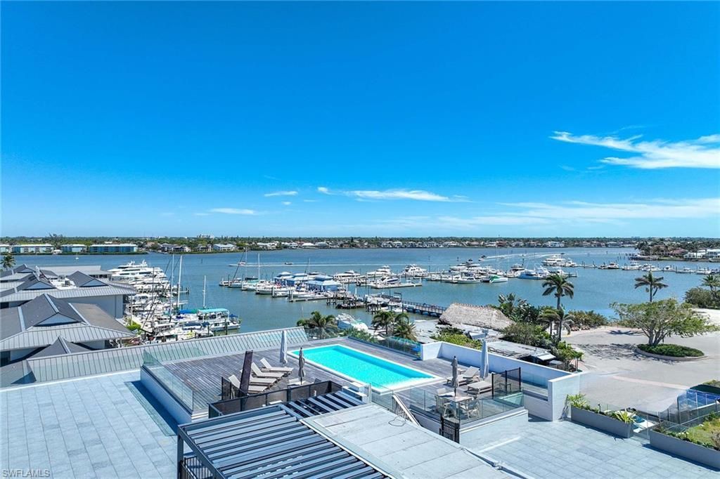 1165 8th St S, Unit 201, Naples, FL 34102 Photo