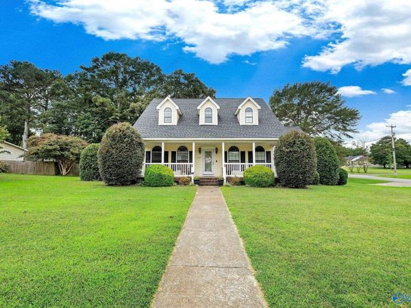 217 Collier Drive, Albertville, AL 35951