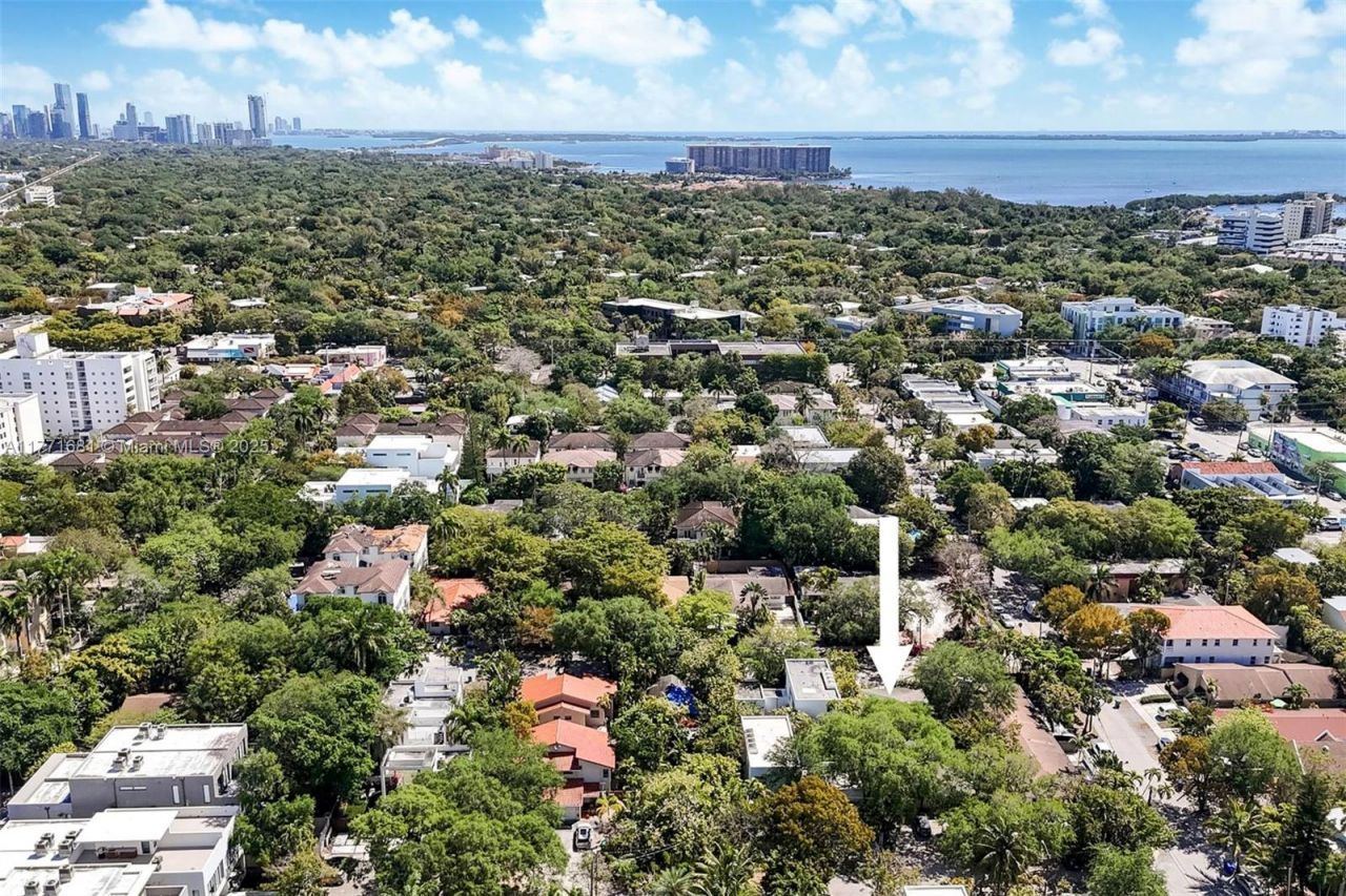 2960 Whitehead Street, Coconut Grove, FL 33133 Photo