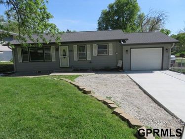 610 GLEN Street, Missouri Valley, IA 51555