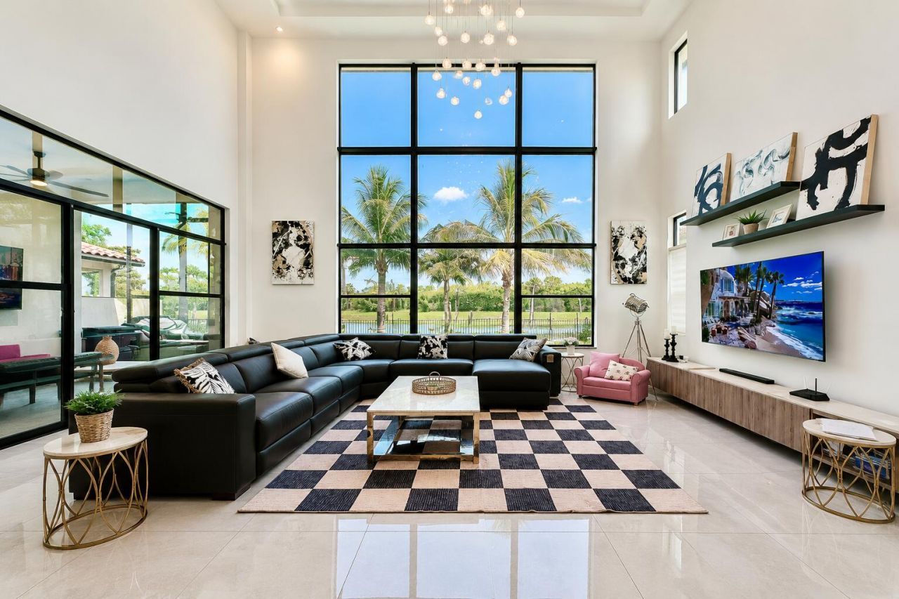 8451 Grand Prix Lane, Boynton Beach, FL 33472 Photo