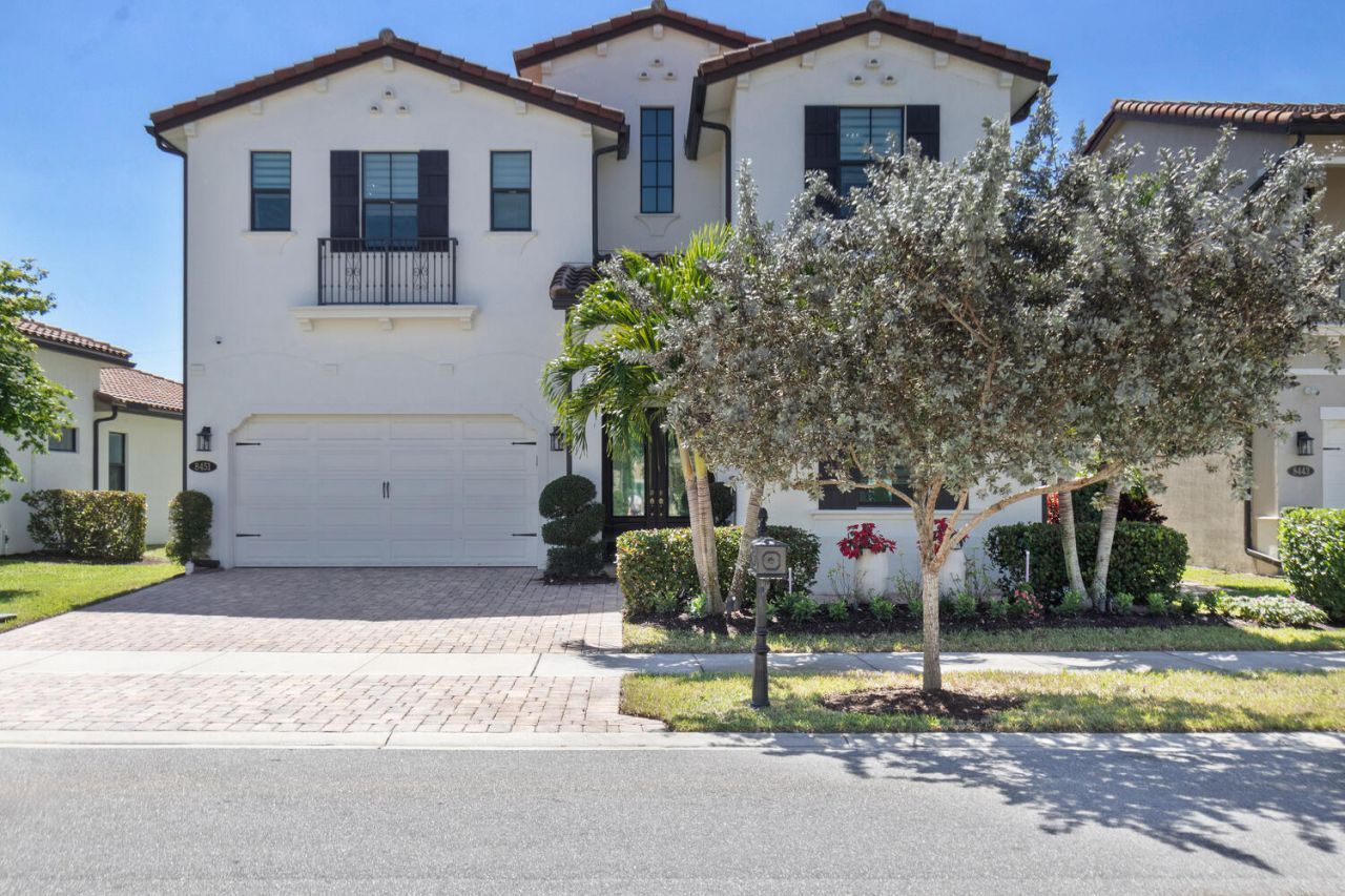 8451 Grand Prix Lane, Boynton Beach, FL 33472 Photo