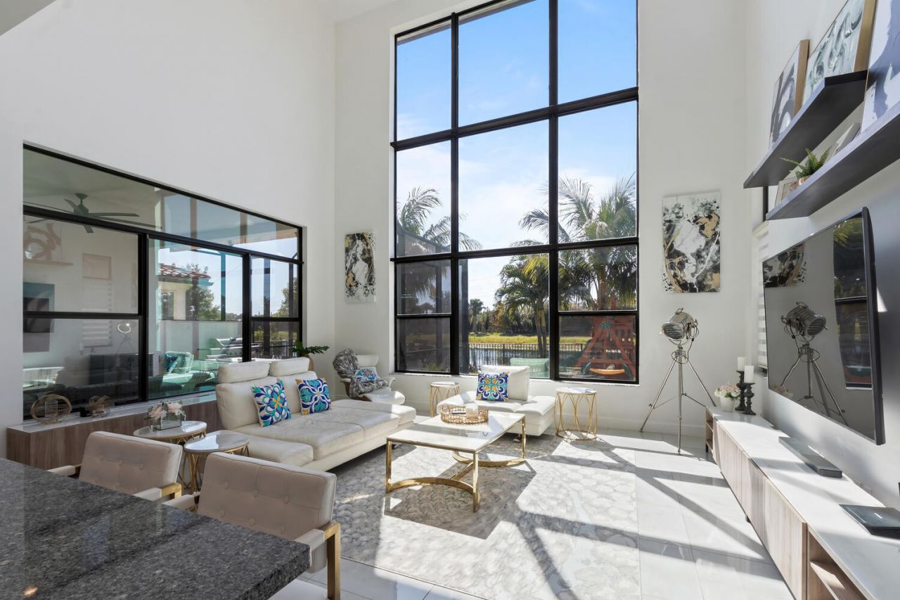 8451 Grand Prix Lane, Boynton Beach, FL 33472 Photo