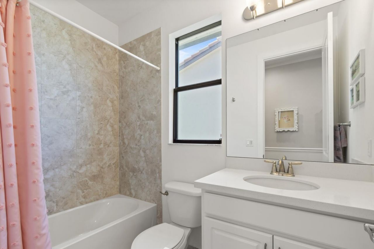 8451 Grand Prix Lane, Boynton Beach, FL 33472 Photo