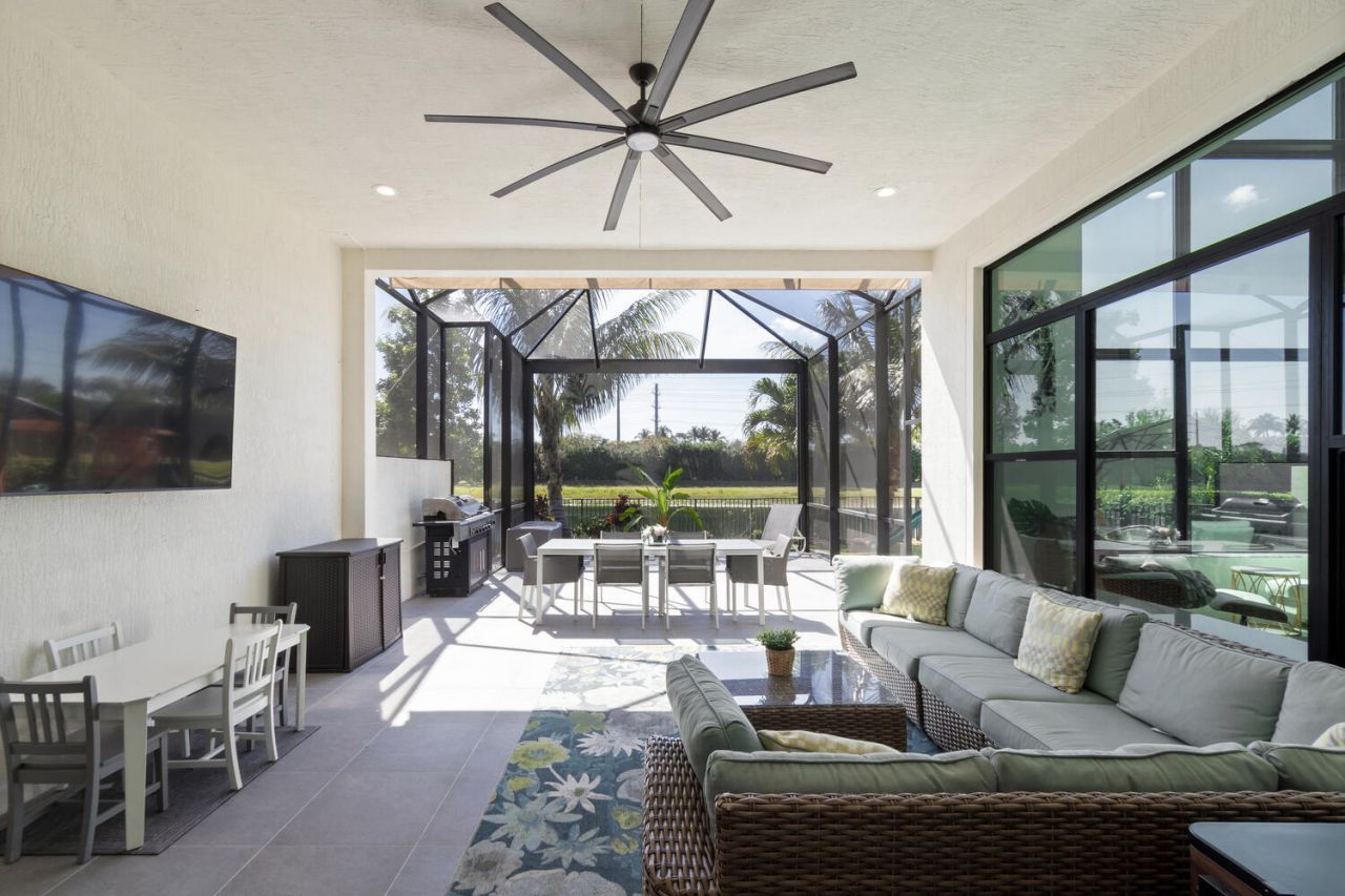 8451 Grand Prix Lane, Boynton Beach, FL 33472 Photo