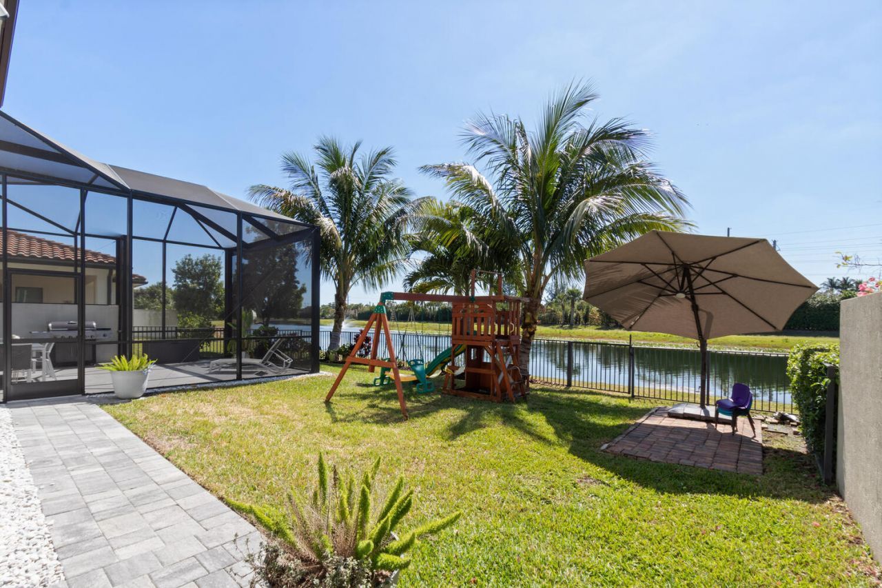 8451 Grand Prix Lane, Boynton Beach, FL 33472 Photo