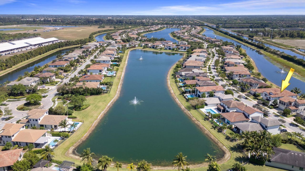 8451 Grand Prix Lane, Boynton Beach, FL 33472 Photo