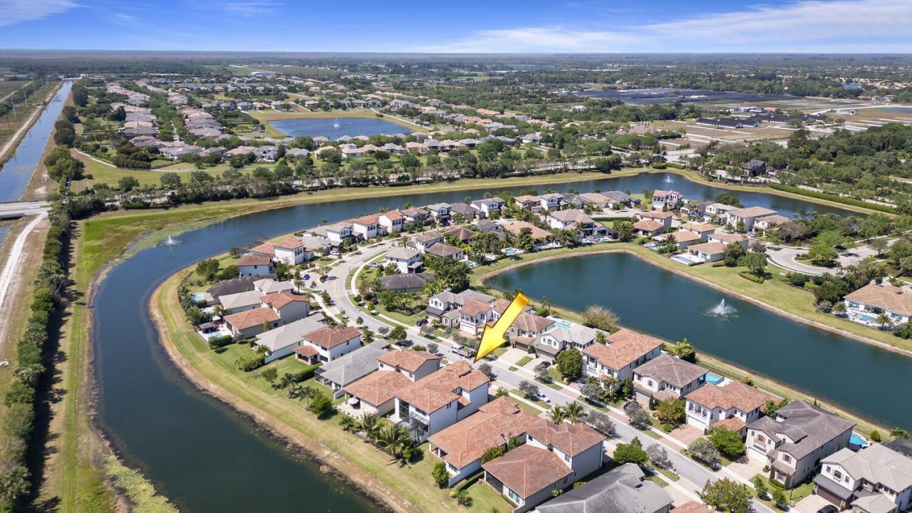 8451 Grand Prix Lane, Boynton Beach, FL 33472 Photo