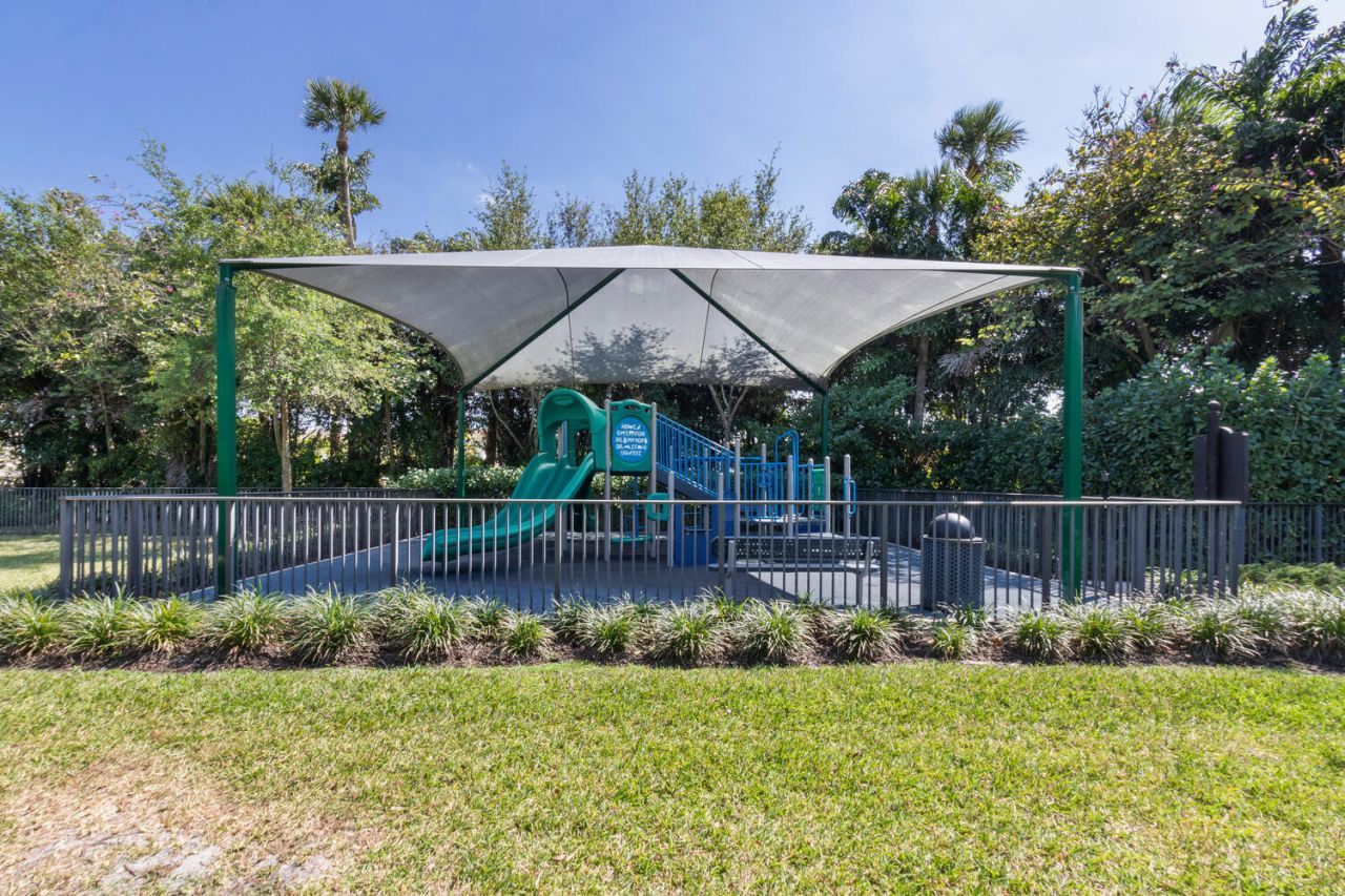 8451 Grand Prix Lane, Boynton Beach, FL 33472 Photo