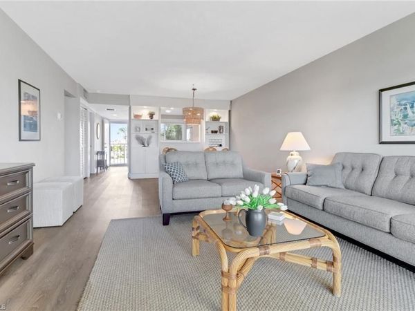 309 Goodlette-Frank RD S, Unit A305, NAPLES, FL 34102