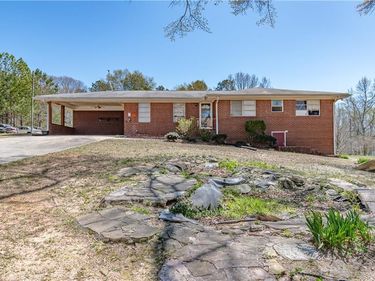 3929 Perry Lane, Flowery Branch, GA 30542