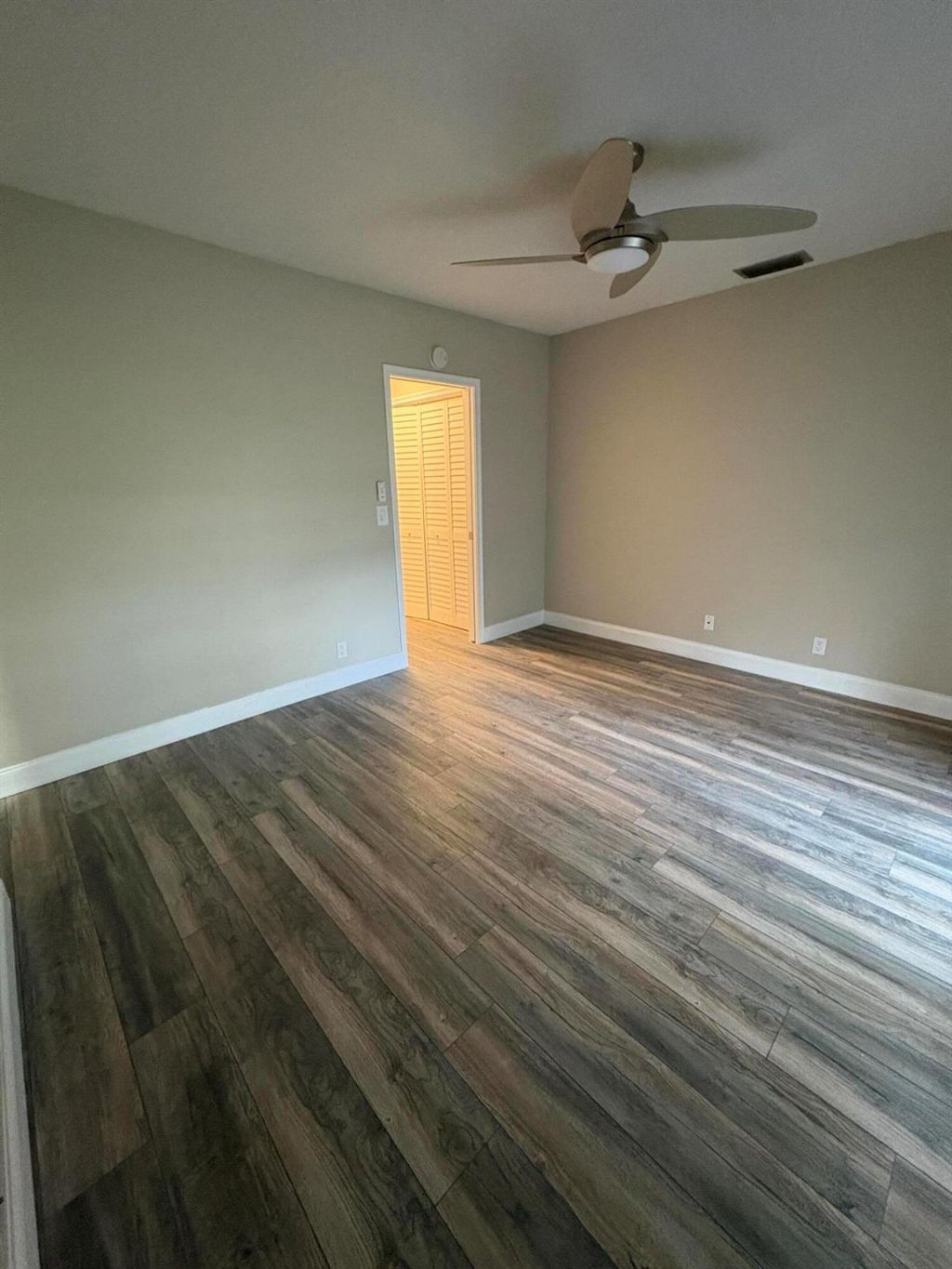 111 Waltham E, West Palm Beach, FL 33417 Photo